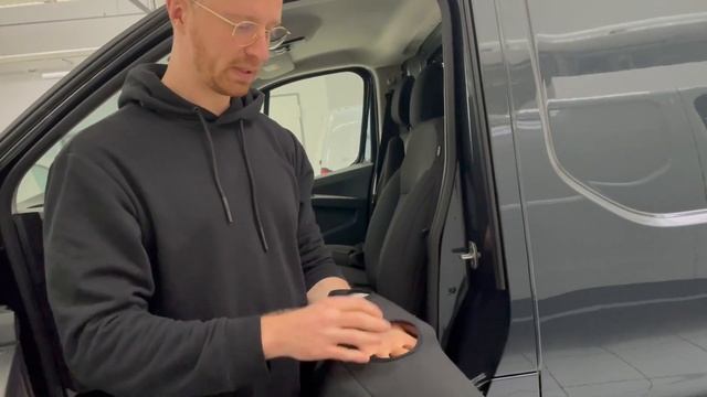 Würth Schonbezüge: Renault Traffic 3, Opel Vivaro B, Nissan NV300 смотреть онлайн