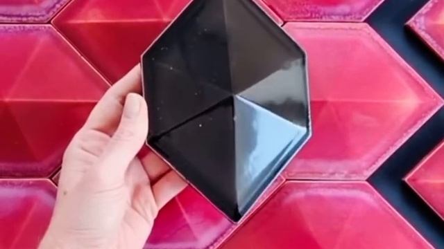 Плитка черепаха красного и черного цвета ручной работы от Лайн Керамик смотреть онлайн