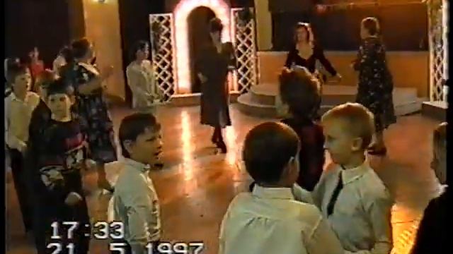 Выпускной Вечер 3"г",школа №169.1997 год.ДК "ГАЗ".Нижний Новгород смотреть онлайн
