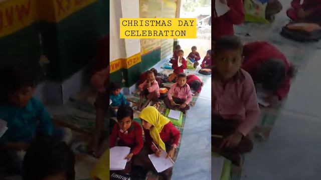 Christmas Day Celebration in 🎒📚School | क्रिसमस डे सेलिब्रेशन | Class 1 to 5 смотреть онлайн