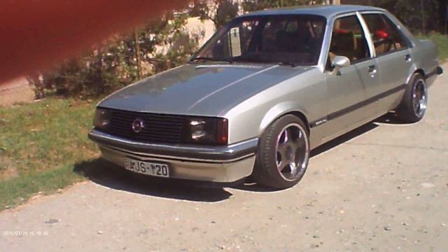 Opel Rekord e1 3.0 24v c30se Dual ram смотреть онлайн