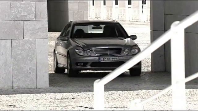 Mercedes E 55 AMG (W 211) MY 2002 смотреть онлайн