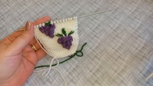 Тапочки спицами? "Виноградные"??