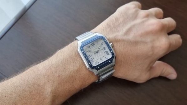 Cartier Santos de Cartier WSSA0047 Steel case, blue PVD bezel strap blue rubber review