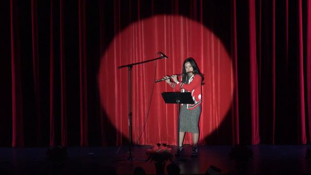 Ukrainian Folk Carol, Jiwon Lee, flute смотреть онлайн