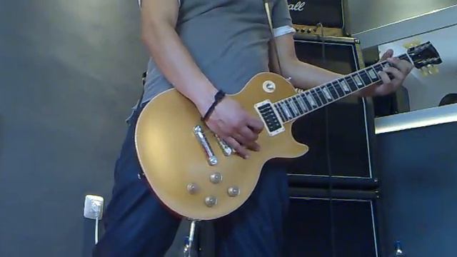Gibson Les Paul GoldTop-with marshall tube amp смотреть онлайн