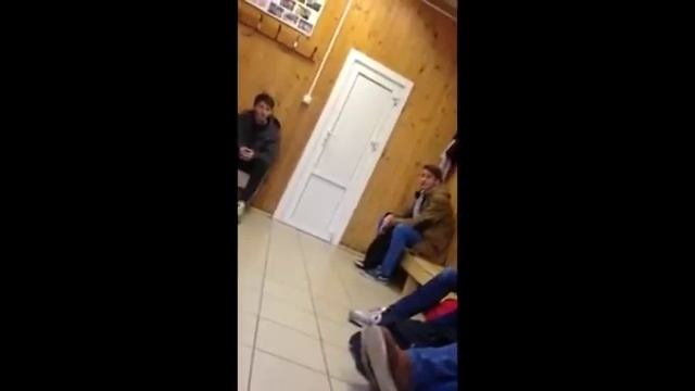 футбольный тренер матерится на детей смотреть онлайн