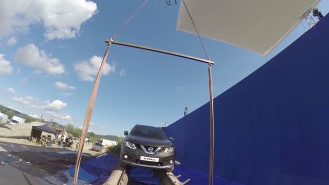 КАК МЫ ПРОЕХАЛИ ПО БРЕВНАМ С ОДНОЙ СКАЛЫ НА ДРУГУЮ смотреть онлайн