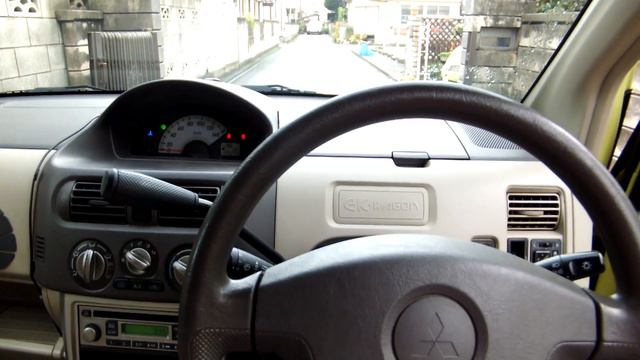 三菱 eKワゴン(H81W) エンジンスタート смотреть онлайн