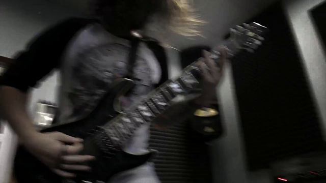 Дeaд mэn фrom tнэ rэд squэre - Потребитель (Официальный клип 2018) смотреть онлайн