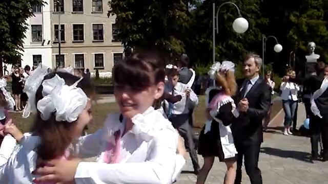 Вальс выпускников СШ 3 г.Логойска 2011 г. смотреть онлайн