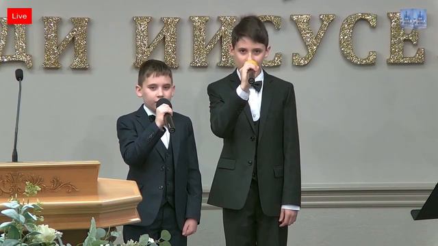 "Разливайся, песня, радостным потоком" -Семья Гипский смотреть онлайн