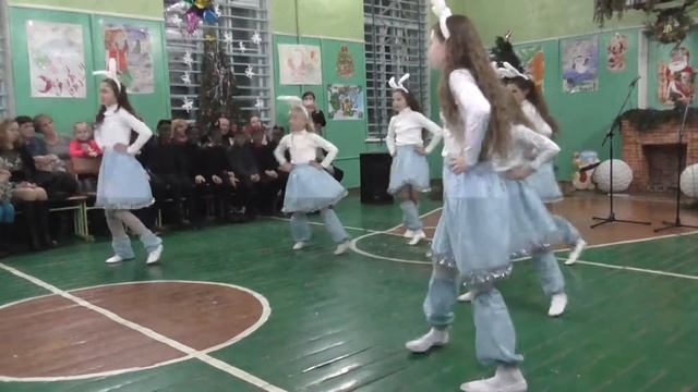 Танец зайчиков на новый год смотреть онлайн