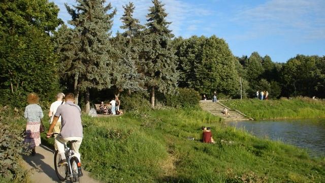 Рядом с парком Авиаторов сдаётся комната смотреть онлайн