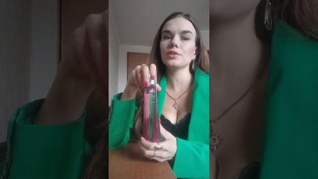 Alina#Fragrance#аромати#на#весну#givenchy#guerlain#lalique#versace#dior#gucci# смотреть онлайн