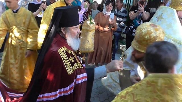 В Бельцах православные христиане отмечают день памяти Святых апостолов Петра и Павла смотреть онлайн