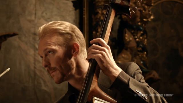 Musikdorf Ernen | On The Move - In a Roundabout Way | Music for Electric Bass and 14 Strings смотреть онлайн