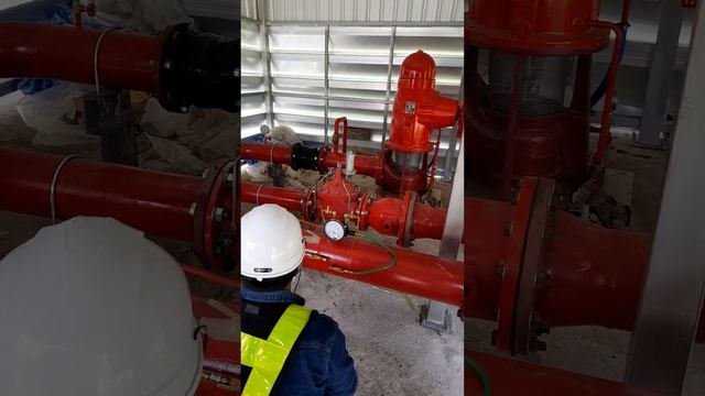 Test Fire pump 2000 GPM. (1) смотреть онлайн