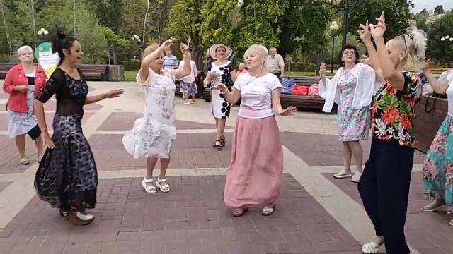 Мани-мани... 28.07.23 смотреть онлайн