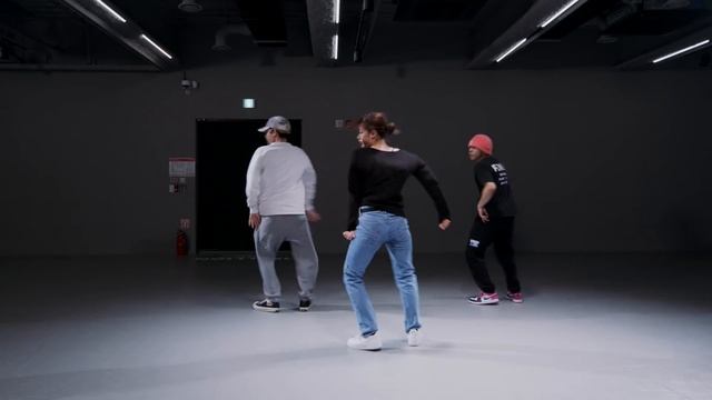Pink Sweat$ - 17 / Beginner's Class смотреть онлайн