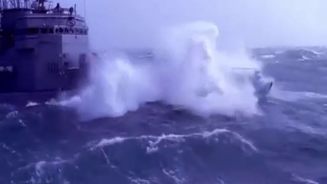 Поздравляю моряков-над водников! смотреть онлайн