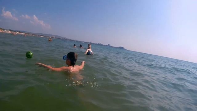 №155 Анапа, пляж Ура! Тёплая вода! Море Отдых в России ВЛОГ с семьёй смотреть онлайн