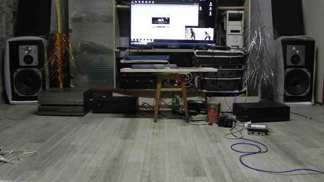 ОНКЕН-ONKEN---speakers----ONKYO M 90----20 смотреть онлайн