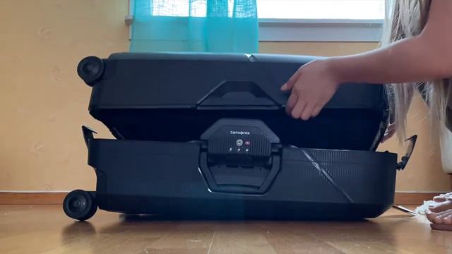 Unboxing: SAMSONITE Magnum Eco Luggage (69cm) смотреть онлайн