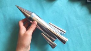 ПОДЕЛКИ ко ДНЮ КОСМОНАВТИКИ Своими руками Как сделать РАКЕТУ из втулок Поделка Космос