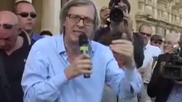 Discorso di Vittorio Sgarbi a Villa Contarini - seconda parte смотреть онлайн