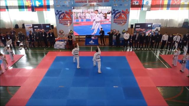 Показательное выступление В.И. Майсерика и А.В. Чиканчи на турнире "Taekwon-do Moscow Open" 2015 смотреть онлайн