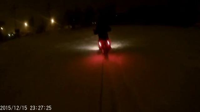 TTR-250 Покатушка на лыжах! смотреть онлайн