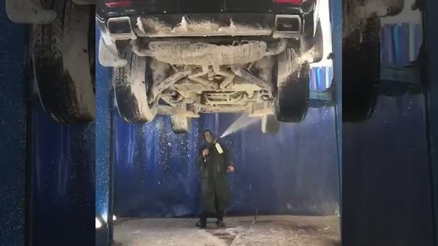 Мойка днище на подьёмнике Жулебино / Элитная Автомойка смотреть онлайн