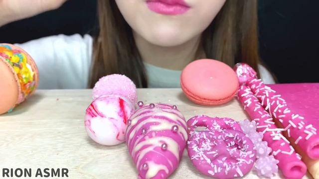 【ASMR】【咀嚼音 】【RECIPE】PINK FOOD PLANET GUMMI KONPEITO MACAROON MUKBANG 먹방 食べる音 EATINGSOUNDS NOTALKING смотреть онлайн