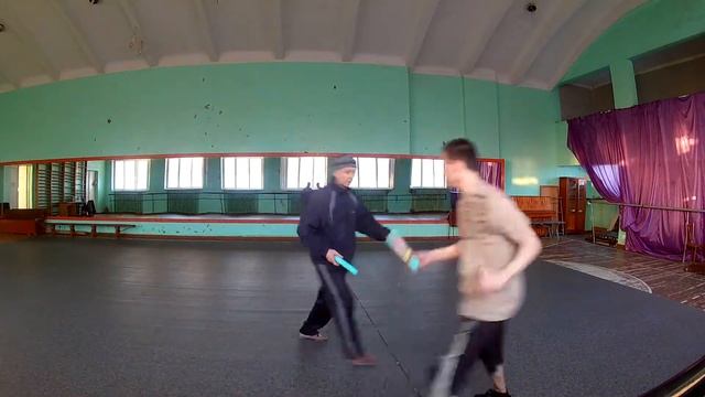 Спортивный ножевой бой.Тренировка пореза руки 04.04.2018г смотреть онлайн
