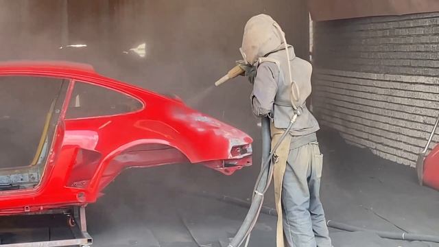 Sandblasting Porsche 911 (930) смотреть онлайн