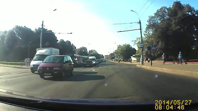 Наглость второе счастье, хотя где-то я его понимаю... смотреть онлайн