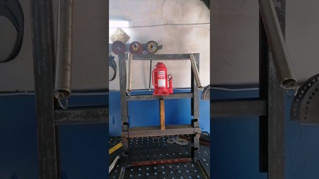 Небольшой пресс для гаража. Своими руками смотреть онлайн