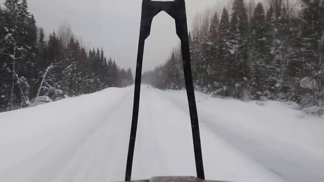 Урал лесовоз Спуски подъёмы в районе Волынки смотреть онлайн
