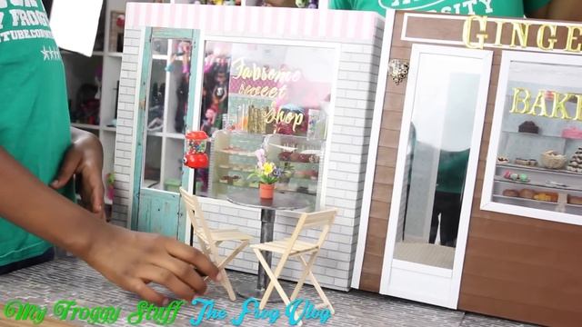 DIY - The Frog Vlog: We Make a Doll Town - Handmade - Doll - Crafts смотреть онлайн