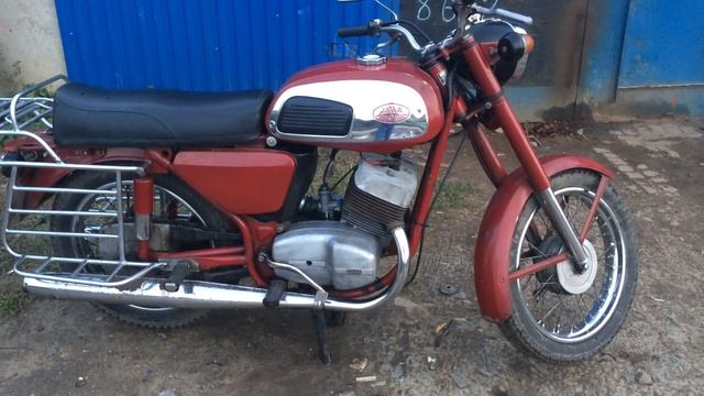 Моя Ява Вишневка 1974 года выпуска, работа двигателя. смотреть онлайн