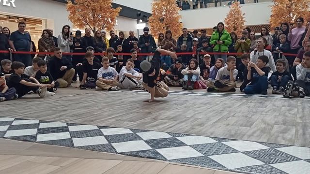 ПАШОК | ОТБОР Tricks | DANCE BATTLE г. Пермь смотреть онлайн