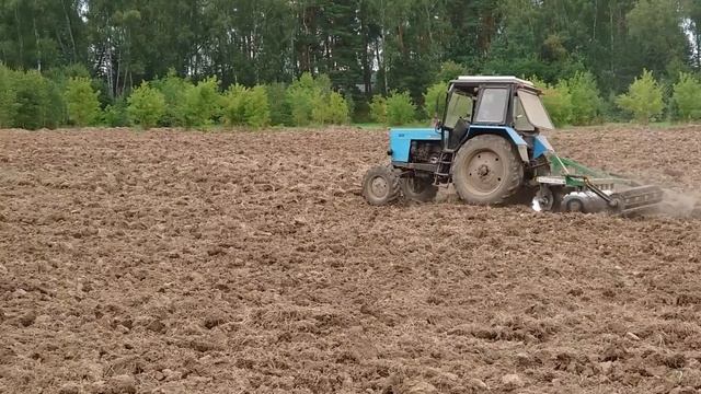 Дискование почвы. «Радогост-Маш» БД-2.4х2Н смотреть онлайн