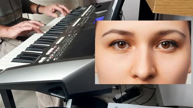 Brown Eyed Girl COVER Keyboard смотреть онлайн