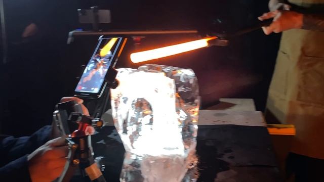 Behind the Scenes — Experiments IV: Fire & Ice смотреть онлайн