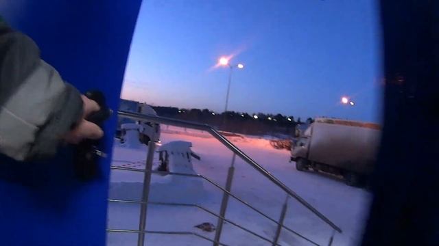 НЕ БУДЕТ выгрузки, ПОСТАВЛЮ машину ПОПЕРЁК. Добился своего смотреть онлайн