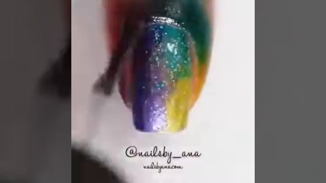 Идея разноцветного маникюра /\ The idea of multi colored nail polish смотреть онлайн