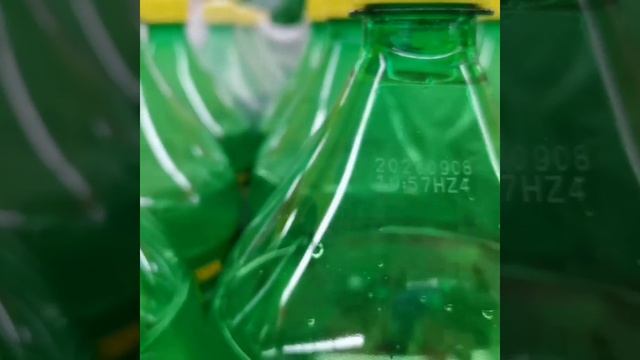 Beverage Industry Sprite Factory PET Bottle MFG EXP Date Coding Solutions by YC30F Fly Laser Printe смотреть онлайн