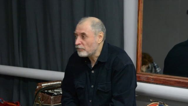 Законы сказочного мира. О том, как пишется роман "Пойди туда, не знаю куда". смотреть онлайн