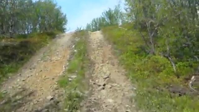 Кольский полуостров. Побережье Баренцева моря, едем до заброшенной деревни… смотреть онлайн